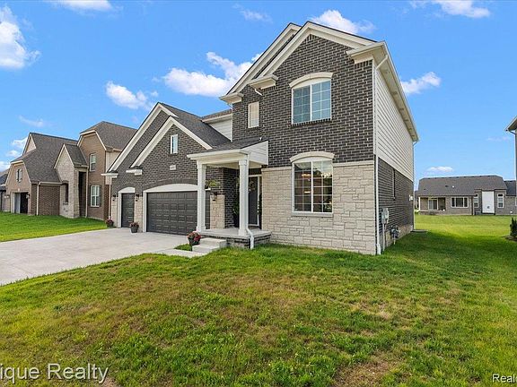 3rd image of 24603 Callaway Dr