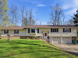 7475 Cox Rd, Bellevue, MI 49021