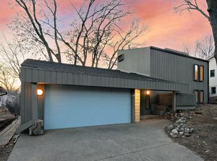 1550 21st Ave NW, New Brighton, MN 55112