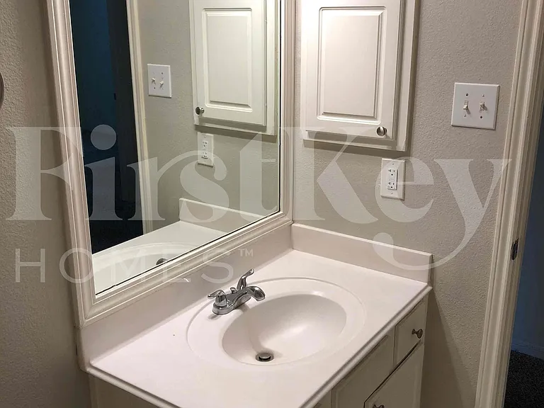 1123 Intrepid Oak Ln — Photo 23
