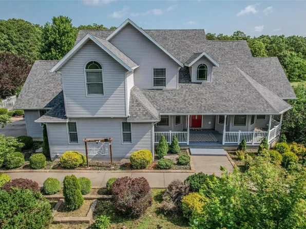 22561 Gravel Rd, Lebanon, MO 65536