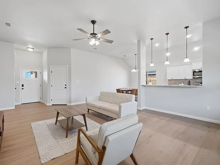 5649 Butterfield Meadows Pkwy — Photo 17