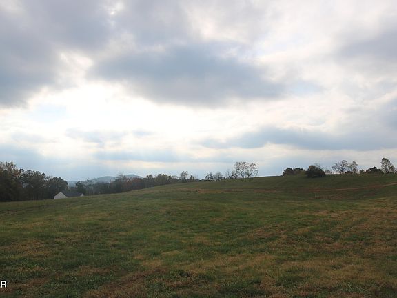 3rd image of 637 Sharp Rd Lot 16