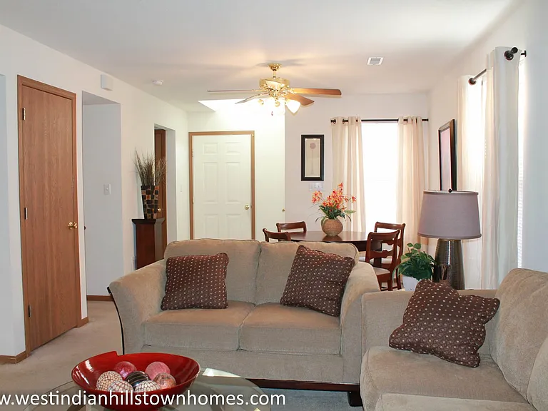 West Indian Hills Townhomes — Photo 44