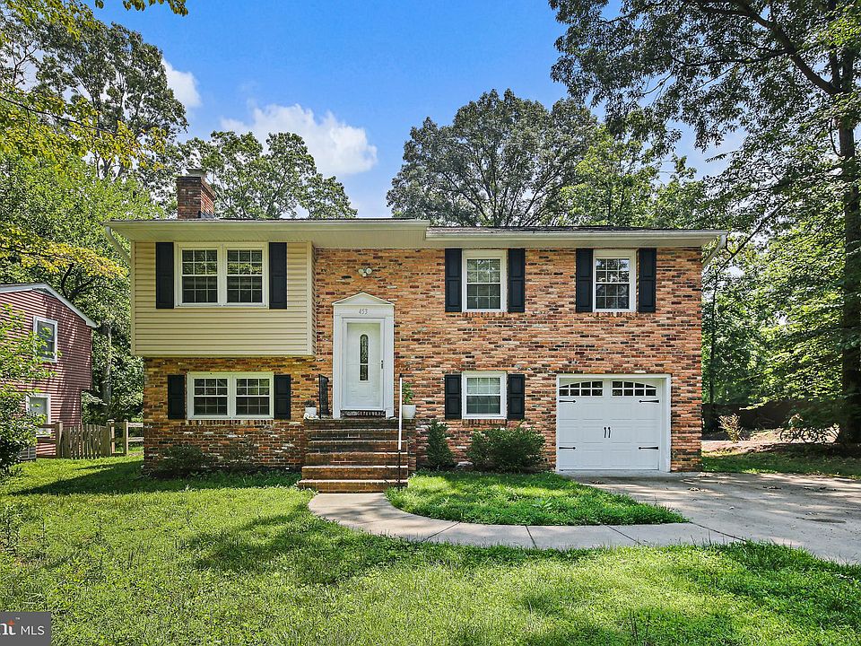 1st image of 453 Retford Dr