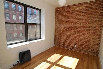 2nd image of 76 Pinehurst Ave APT 31