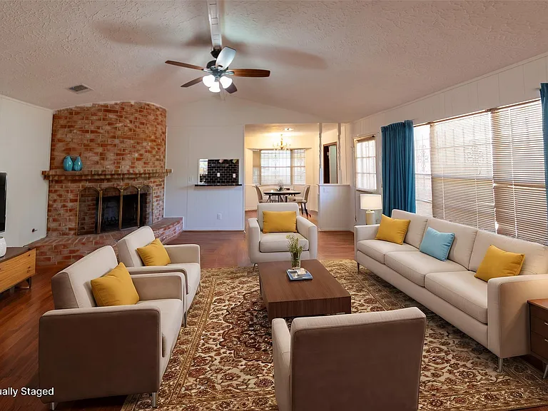 8826 Roos Rd — Photo 6