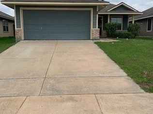 2102 Forge Hill Rd, Bryan, TX 77801