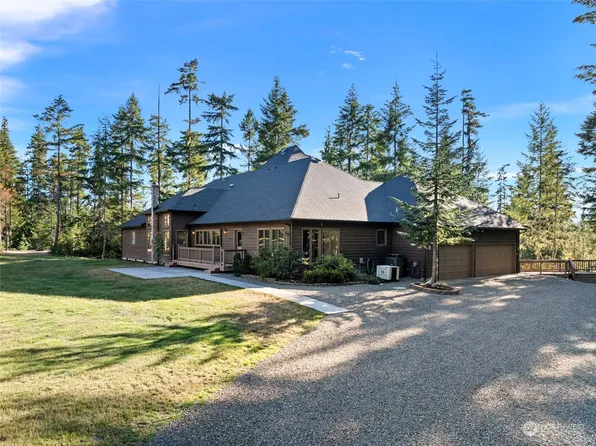 2542 Nellita Road NW, Seabeck, WA 98380