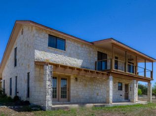 1889 Arcadia Loop, Kerrville, TX 78028