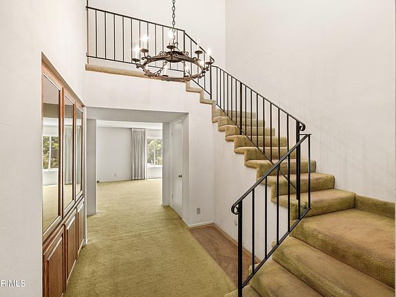 4th image of 60 W Taxco Ct