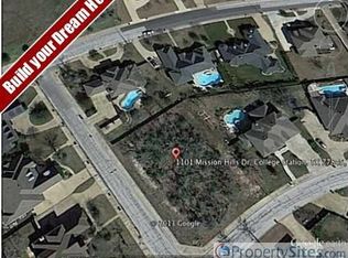 1101 Mission Hills Dr, College Station, TX 77845