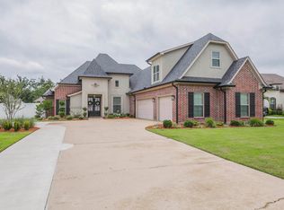 457 E Frenchmans Bend Rd, Monroe, LA 71203