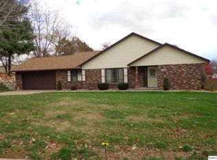 660 Pawn Ave, Quincy, IL 62305