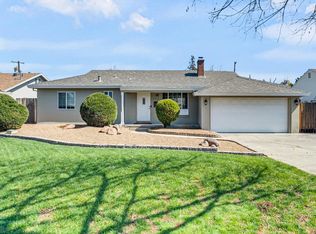 3224 Montclaire St, Sacramento, CA 95821