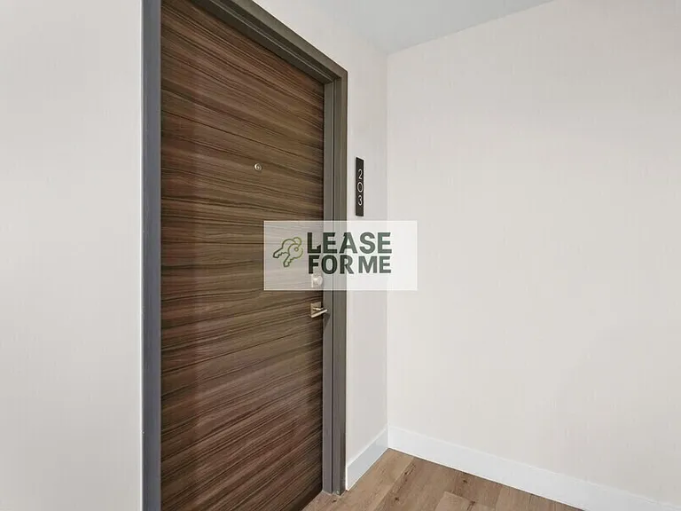 848 S Mariposa Ave #702 — Photo 14