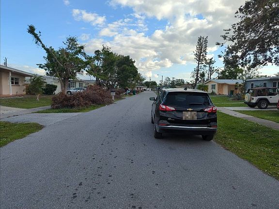 4th image of 22134 Marshall Ave