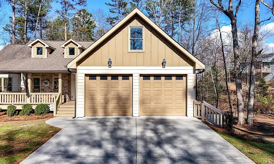 1st image of 440 Appaloosa Dr