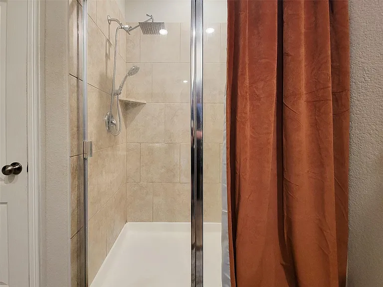 24802 Winema Woods Ln — Photo 20