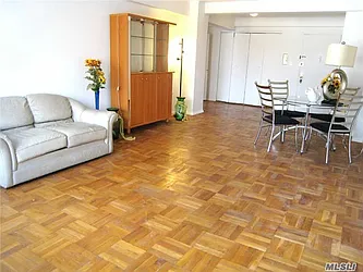 Sold by Winzone Realty Inc