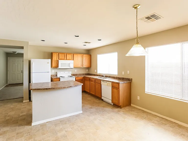3140 W Maldonado Rd — Photo 5