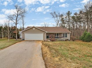 223 Grove Loop, Crossville, TN 38555