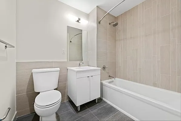 Rented by Modern Spaces | media 15