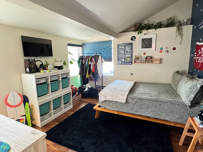 153 Forest Ave — Photo 16