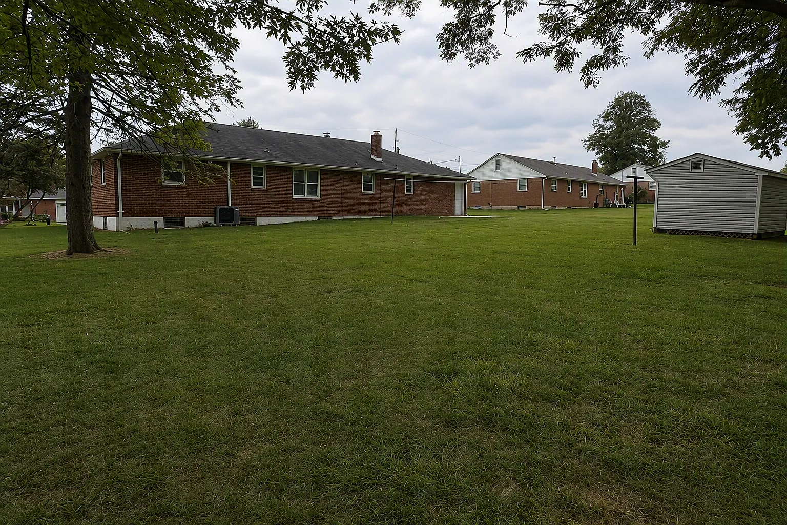 3 bed, 1388 sqft, $2,600 — Photo 3