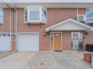 14 Ragazzi Ln, Staten Island, NY 10305