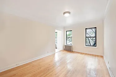 Rented by Leslie J. Garfield