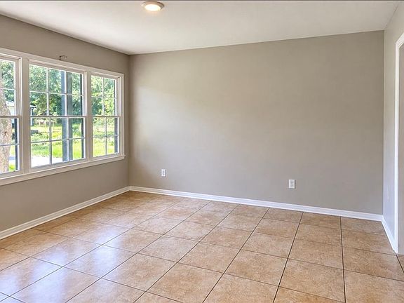 3rd image of 6550 Athey Ct