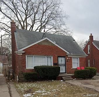 1st image of 15494 Fairmount Dr