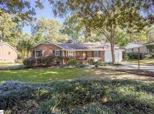 20 Windemere Dr, Greenville, SC 29615