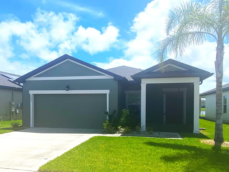 3033 Neverland Dr