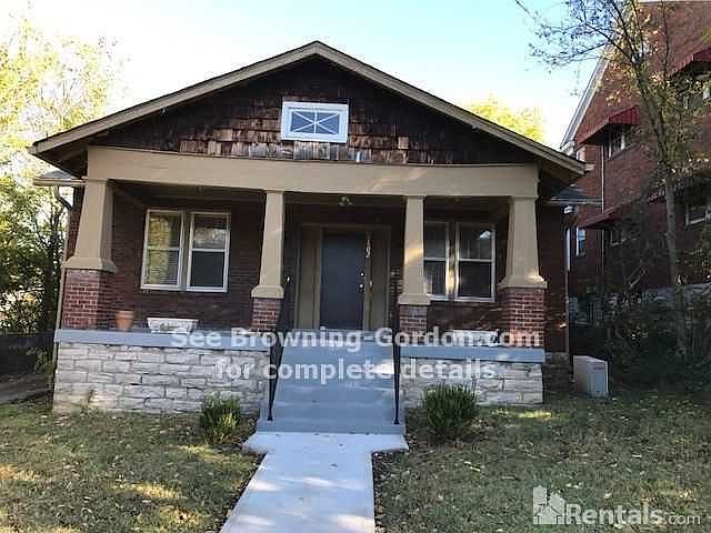 1st image of 1502A Ashwood Ave