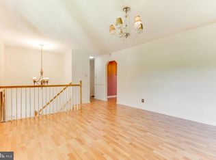 11206 Carroll Dr, Waldorf, MD