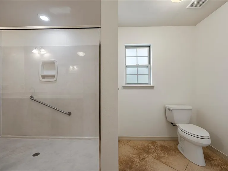 5375 Mount Olive Rd — Photo 17