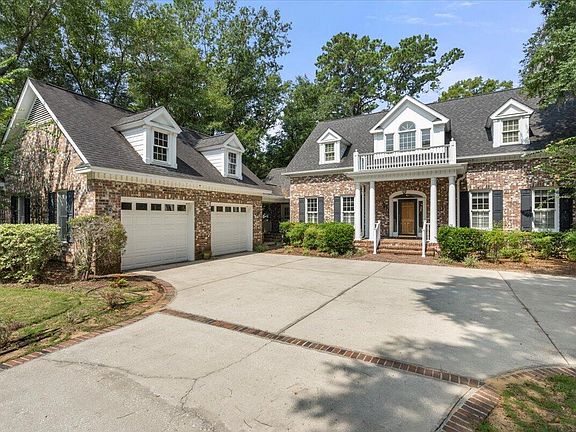 3rd image of 434 Old Waccamaw Dr