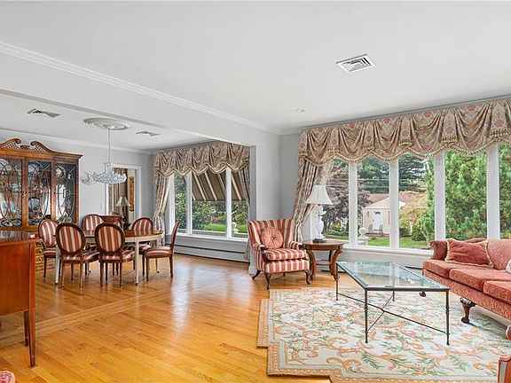 5th image of 71 Baldwin Orchard Dr