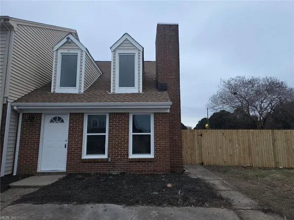 3935 Buchanan Dr, Virginia Beach, VA 23453