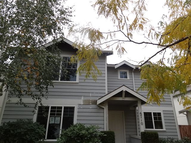 1st image of 6710 Steamer Dr SE