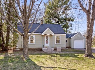 20 Milbert Rd, Minnetonka, MN 55305