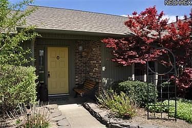 2nd image of 21424 Meadows Edge Ln