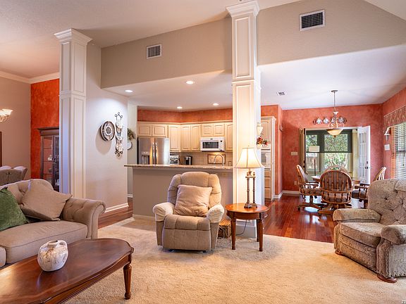 5th image of 115 Stonegate