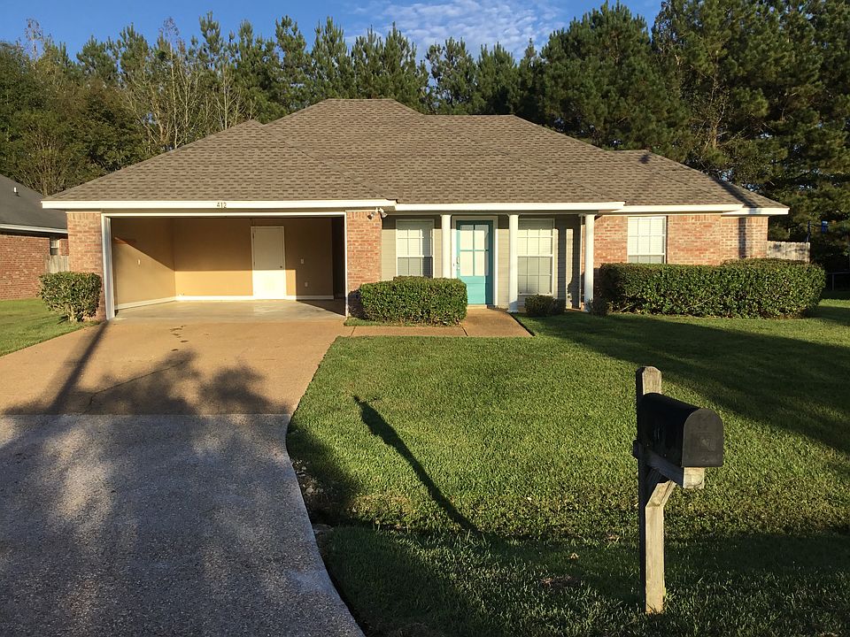 1st image of 412 Willow Bay Dr