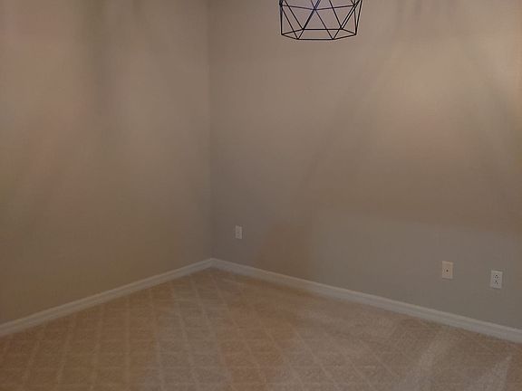 3rd image of 9136 Camden Gardens St