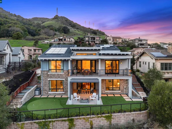 71 Windy Creek Way, Orinda, CA 94563