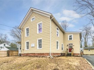 5 Pleasant St, Wallingford, CT 06492
