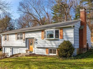 86 Glenwood Dr, Windsor, CT 06095